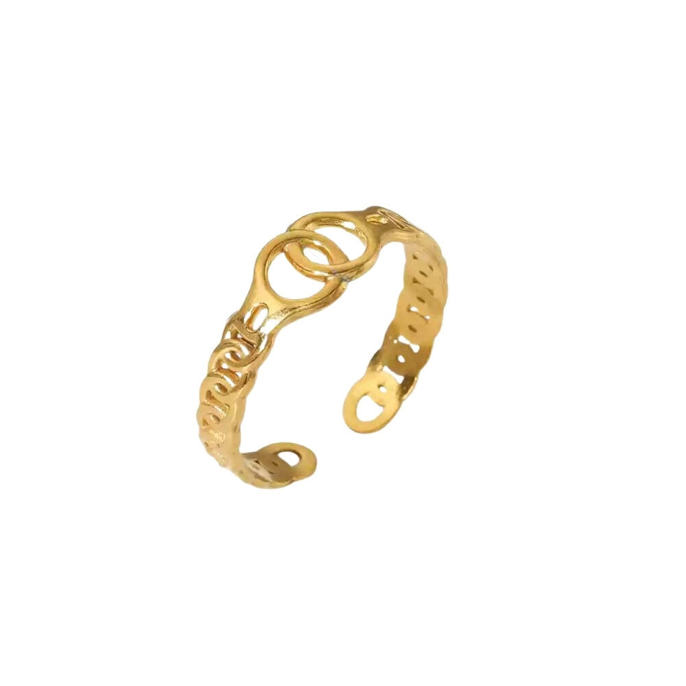 Bailee 18k Pleated Band Ring