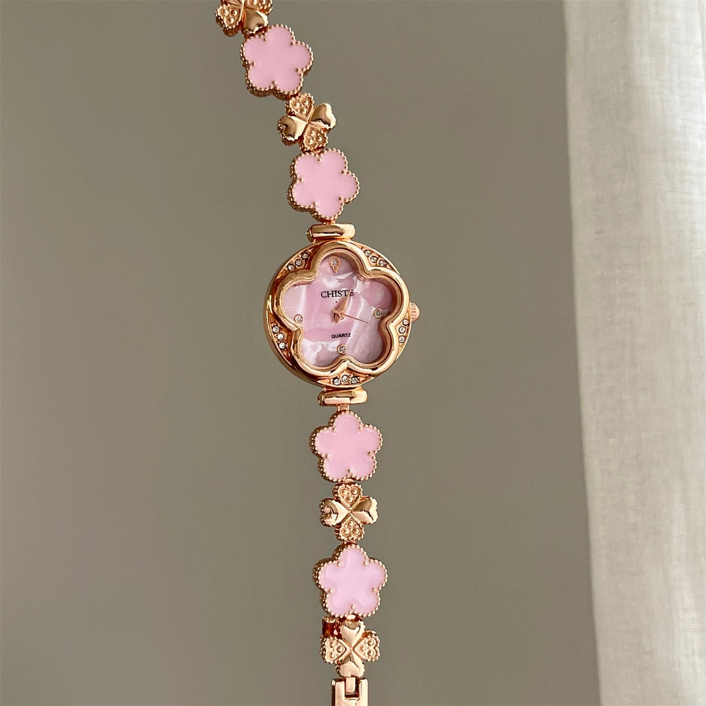 Clover Bracelet Watch - Pink [K26BBKB1]