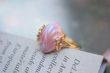 Isabella Glaze Leaf Vintage Ring