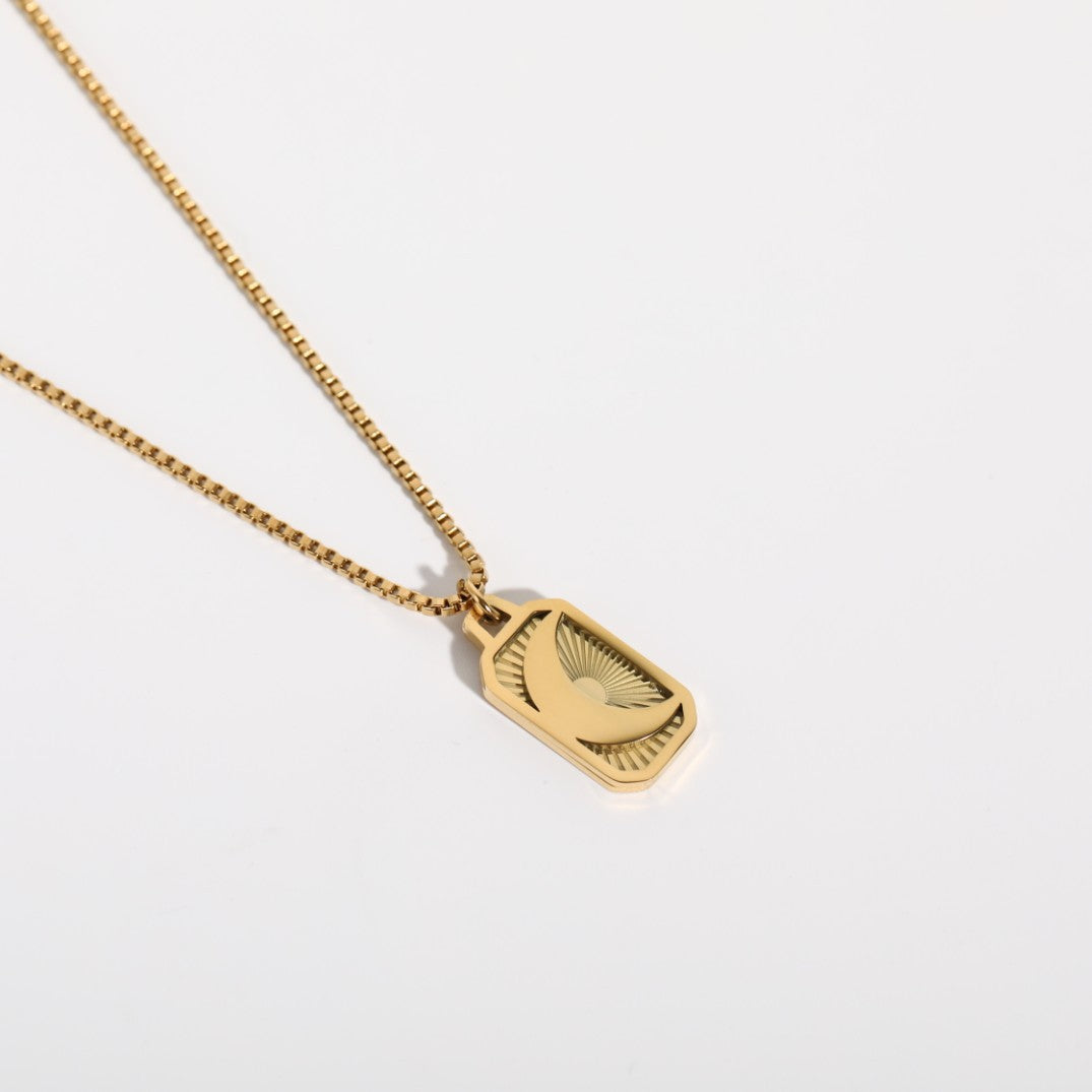 Sun and Moon Pendant Necklace - Moon [ULC3YZ3M]