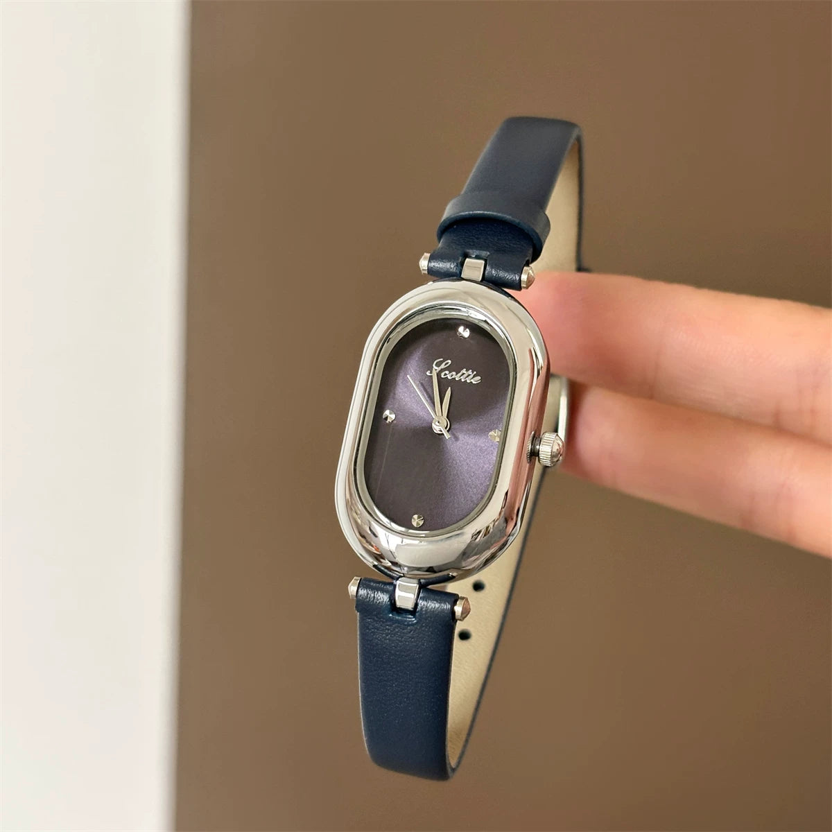 Oval Dial Leather Strap Watch - Dark Blue (Silver Frame) [4KTXK560]