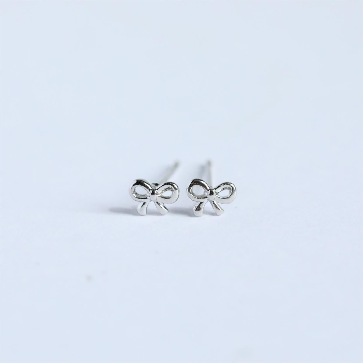 Kaydence Heart Bow Stud Earrings - Silver [5TKTVJL5]