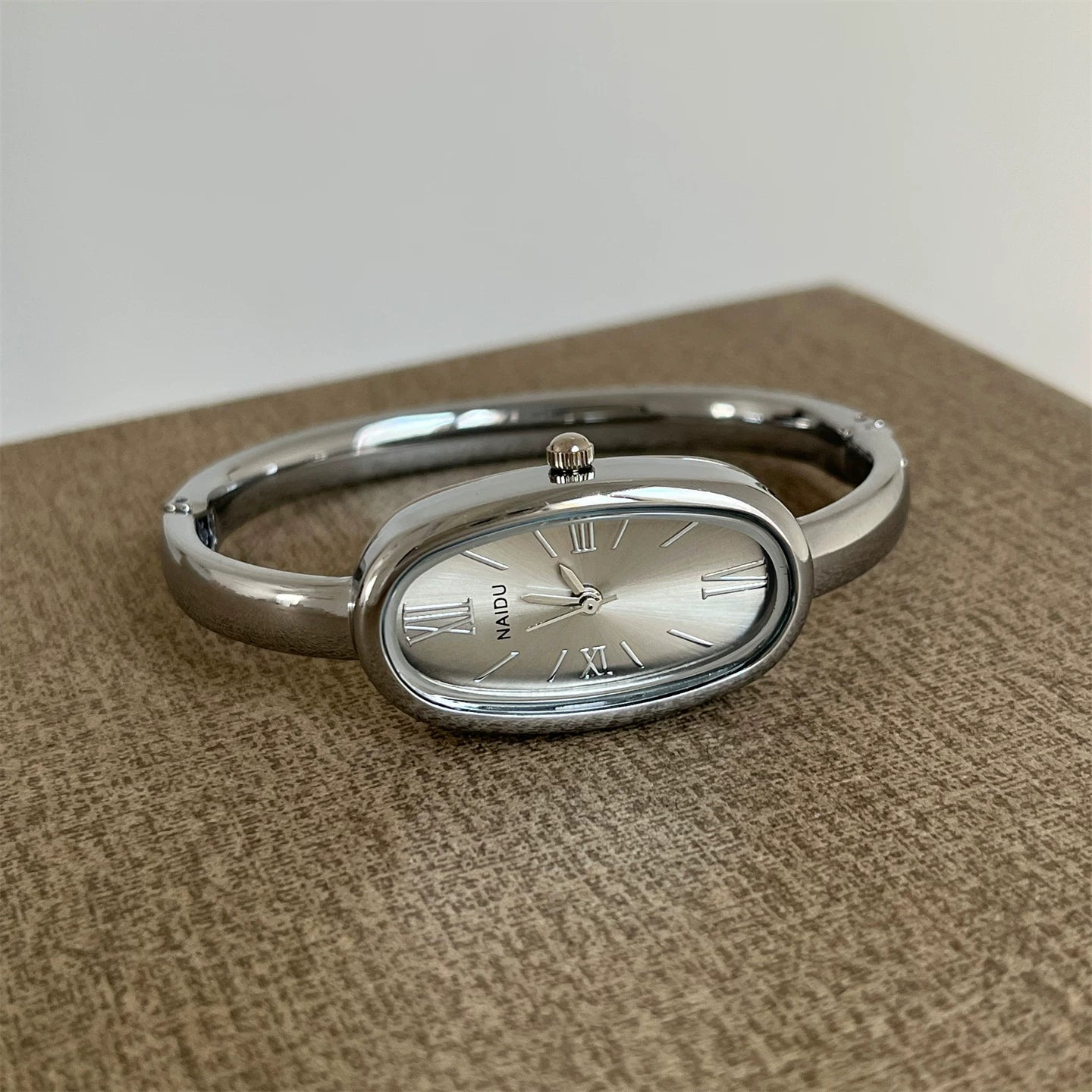 Minimalist Oval Bracelet Watch - Silver with Grey Dial [LZ238YAZ]
