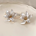 Vintage Floral Relief Bangle Bracelet - Earrings [OQ1TT3WF]