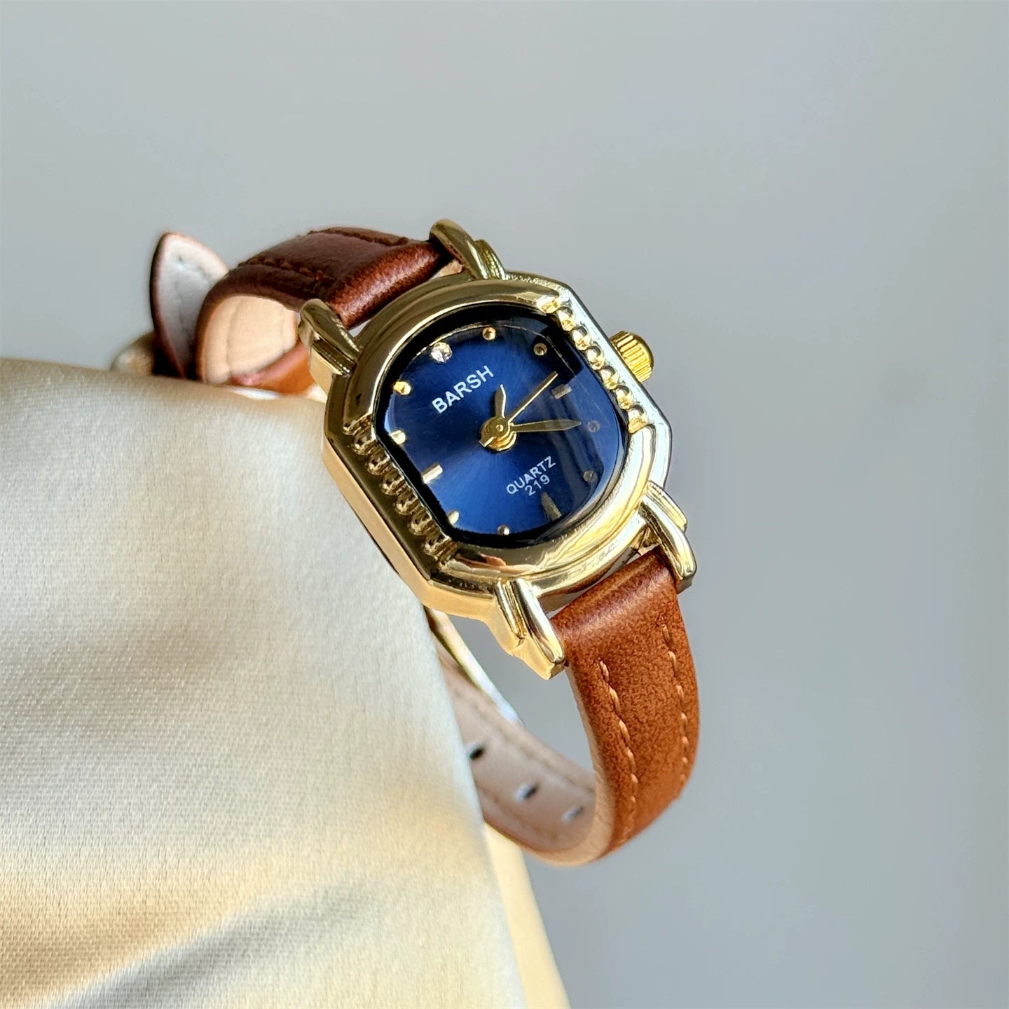 Vintage Square Dial Leather Watch - Brown Strap Blue Dial [QRCHLTDD]