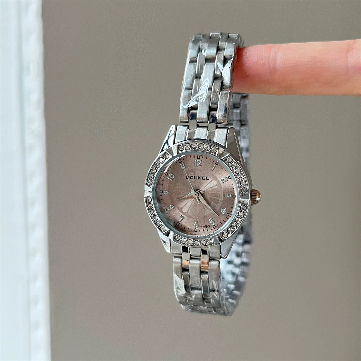 Daisy Dial Bracelet Watch - Grey-Brown Dial Daisy Steel Strap [D8SIM9QB]