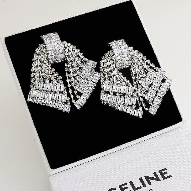 Rhinestone Bow Tassel Drop Earrings - Silver Pierced Earrings [3RVVQ6RE]