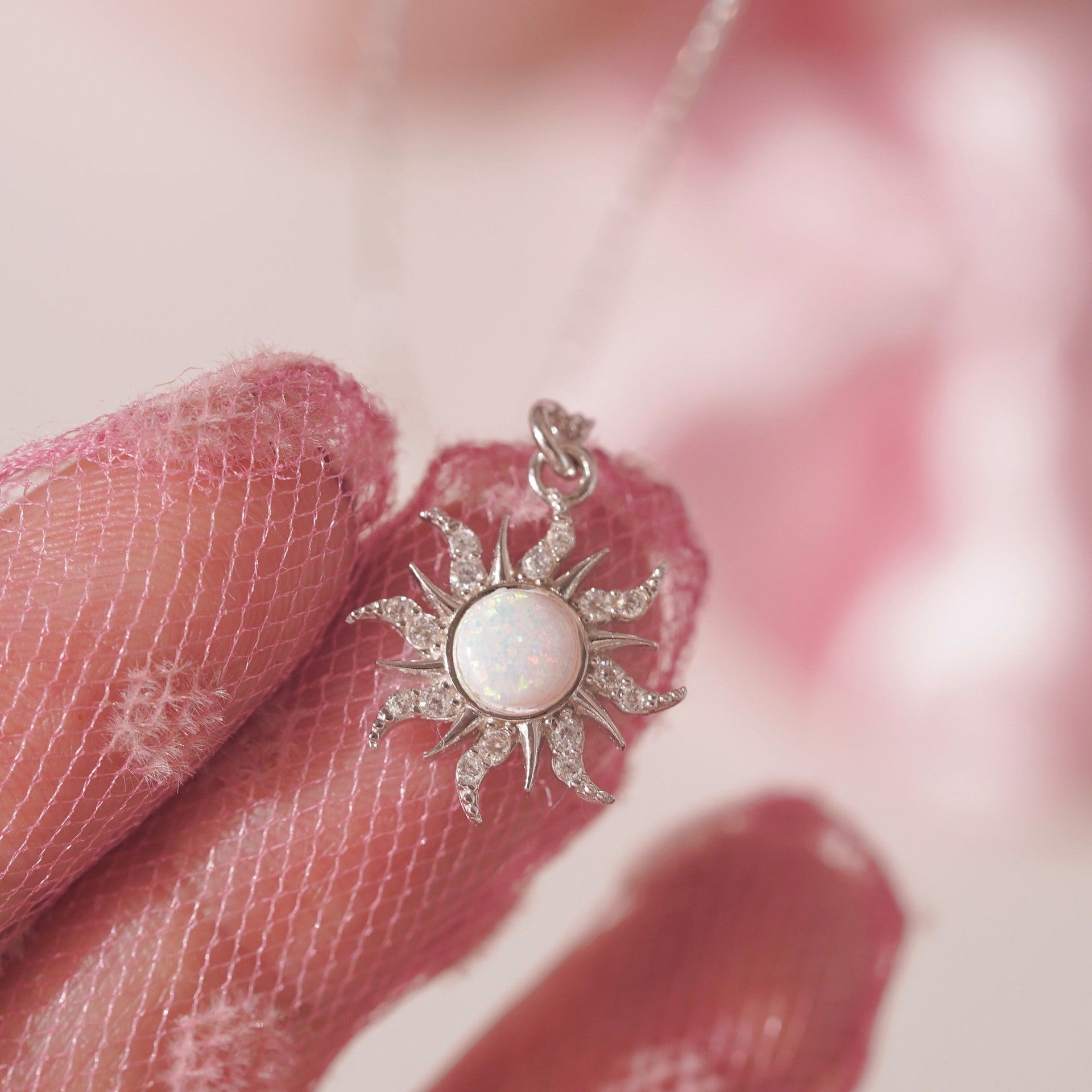 Aariyah Opal Zirconia Pendant Necklace - White Opal Necklace (Silver) [QKJ7BLLY]