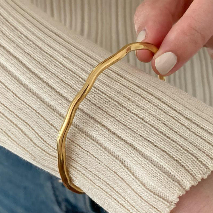 Emmery Sculpted Link Bracelets - Irregular Metal Cuff [3ANT7G33]