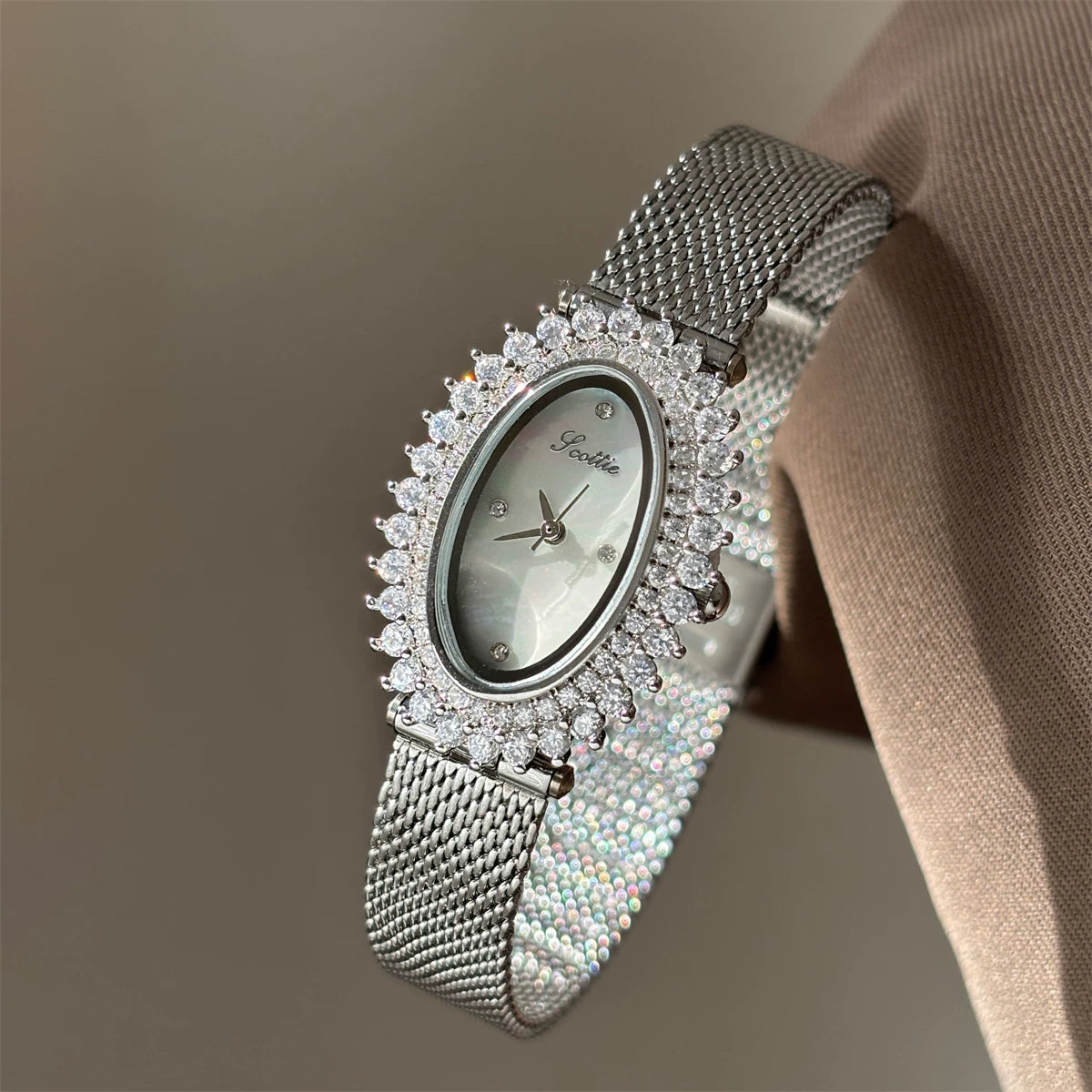 Gaudí Inspired Irregular Bracelet Watch - Silver Band White Face / [9762] Oval Sunflower Wheat Ear [1UIPH1K2]
