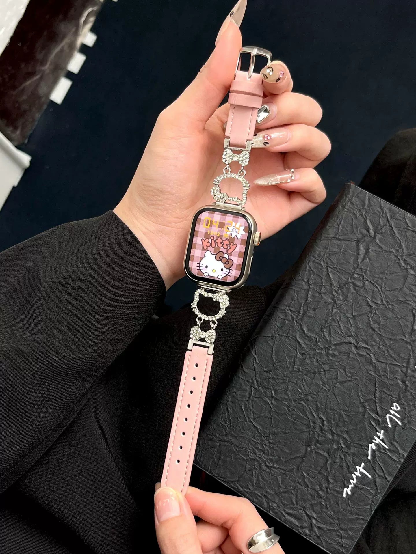 Hello Kitty Embellished Watch Strap - Pink Embellished Kitty [YFJ7RL10]