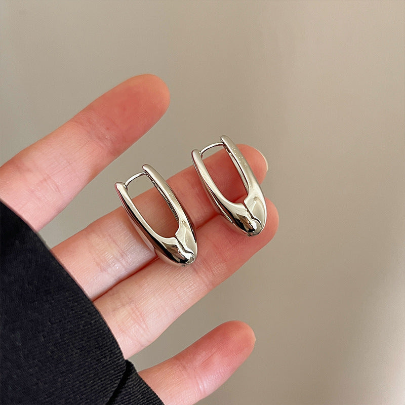 Naylah Sculpted Drop Earrings - Silver (Option B) [VBPF3GBV]