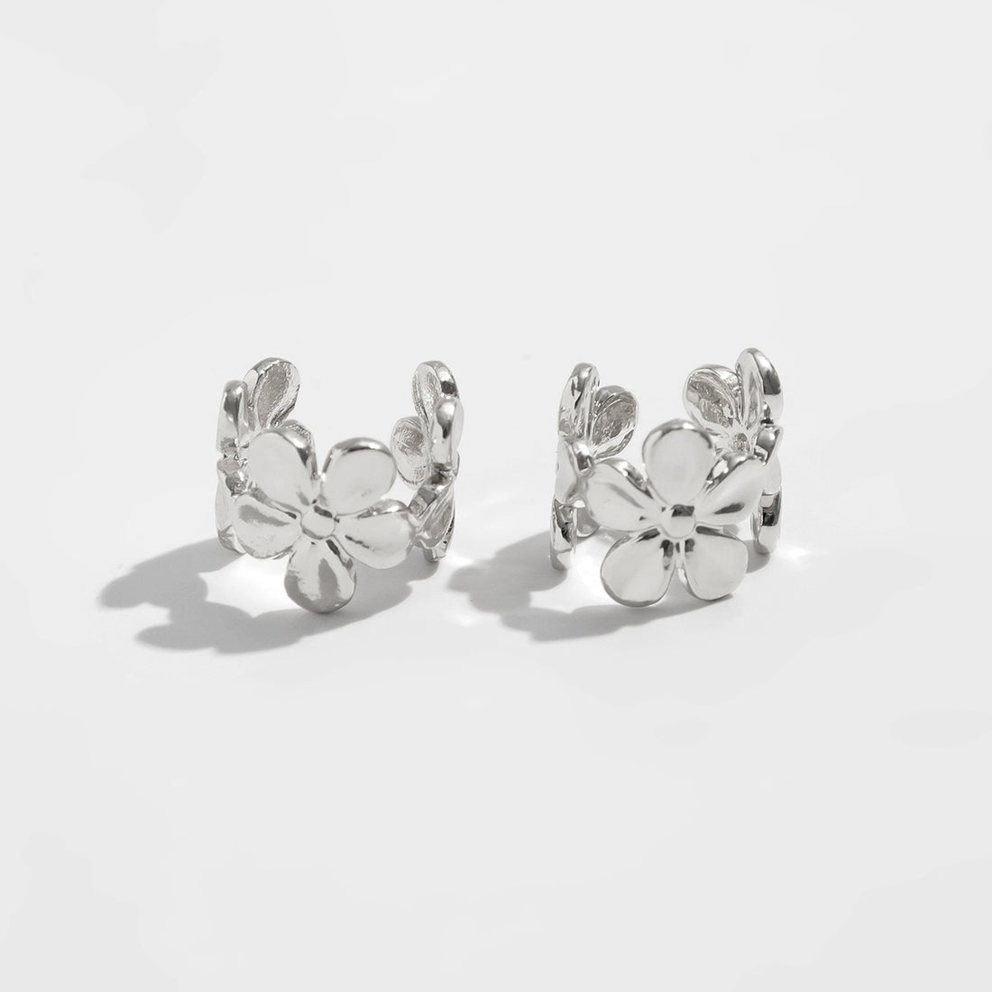 Danielle Metal Flower Ear Clips - Gold Pair