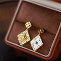 Clover Stud Earrings - White [U1AC3FBA]
