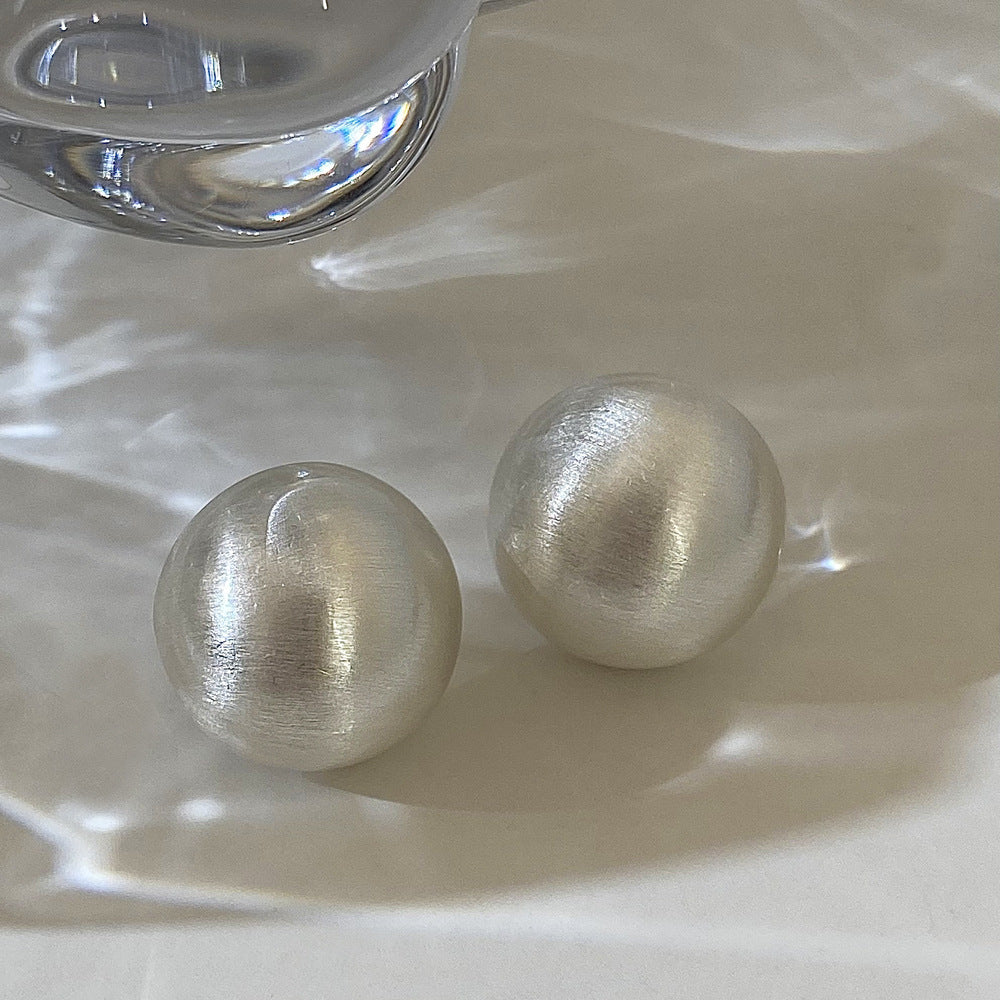 Marlyn Brushed Round Earrings - Silver Brushed Round [APHEMU17]