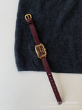 Zhamira Retro Red Watch - Leather Strap with Slanted Roman Numerals [DXJZSG69]
