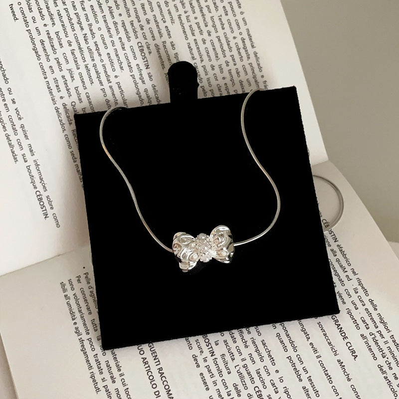 Ethel Layered Bow Pearl Necklace - Silver Necklace [IVXQ97OR]
