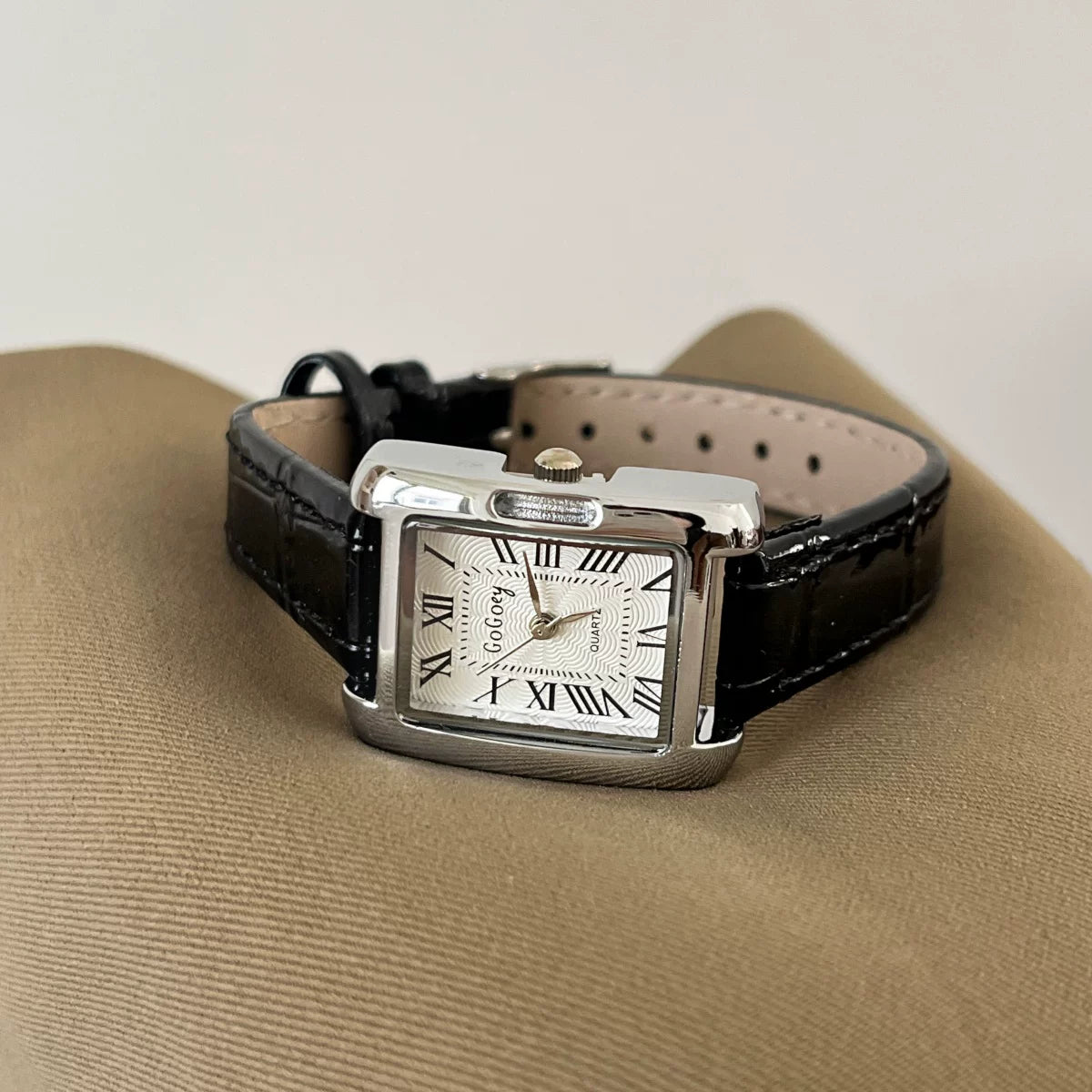 Vintage Square Roman Numeral Watch - Black Strap Silver Case White Dial [P6OJIND3]