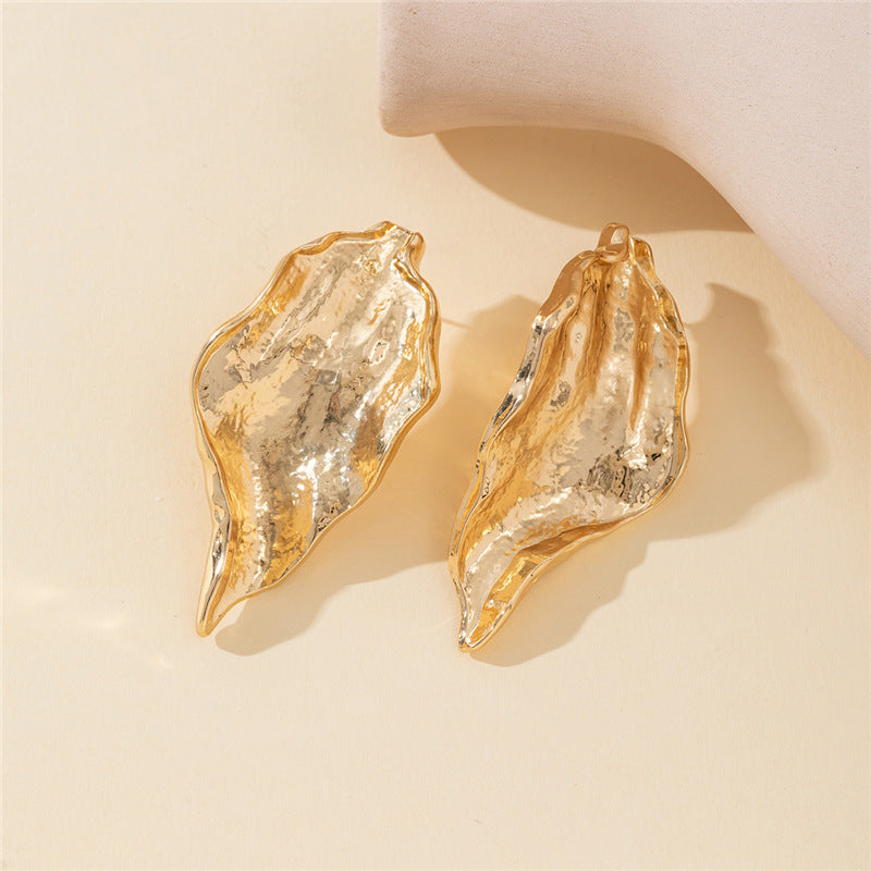 Emina Gilded Leaf Earrings - Gold [4P2BTHV8]