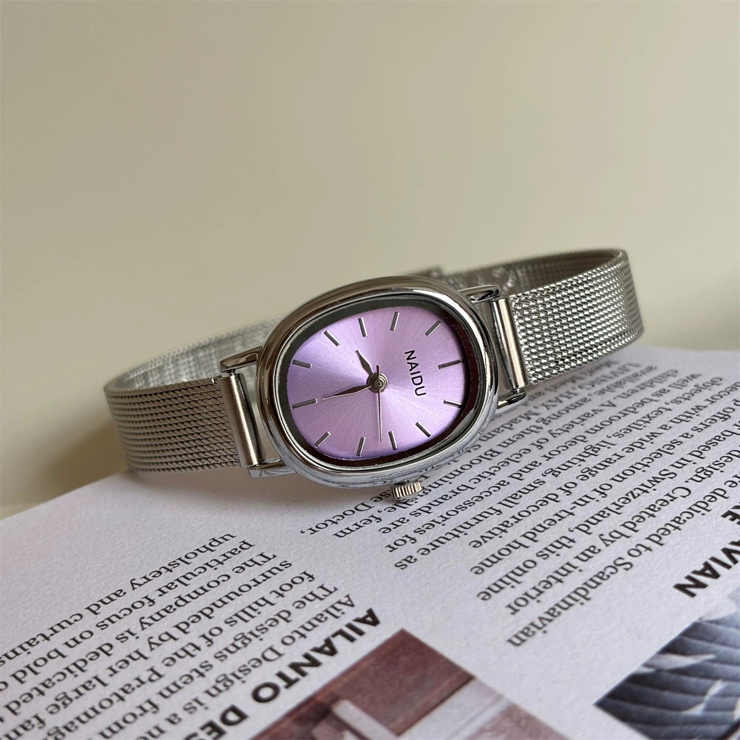 Oval Vintage Leather Strap Watch - Silver Strap Purple Face (Oval Wire Mesh) [P6BE0DA7]