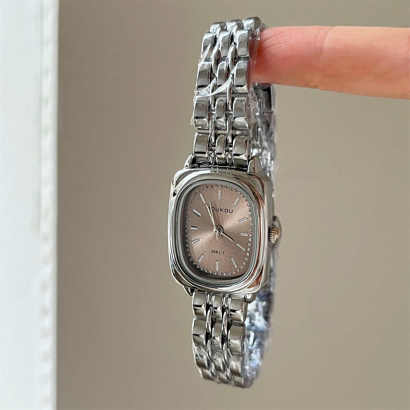 Daisy Dial Bracelet Watch - Silver Strap Grey-Brown Dial Small Square [XOL9DVQX]