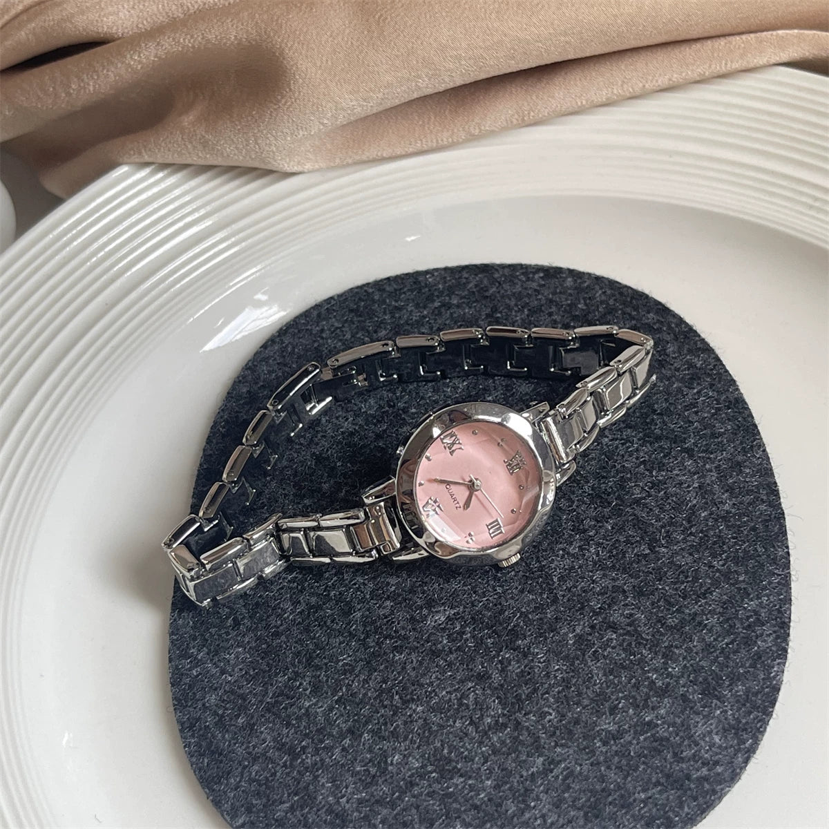Minimalist Chain Bracelet Watch - Silver with Pink Dial (Roman Numeral Chain) [WRURZRD1]