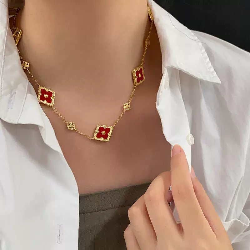 Four-Leaf Flower Pendant Necklace - Red Necklace [WXQOZU2F]