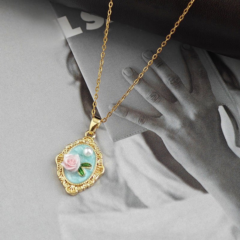 Vihana Retro Floral Pearl Necklace - Blue [GLIO31DP]