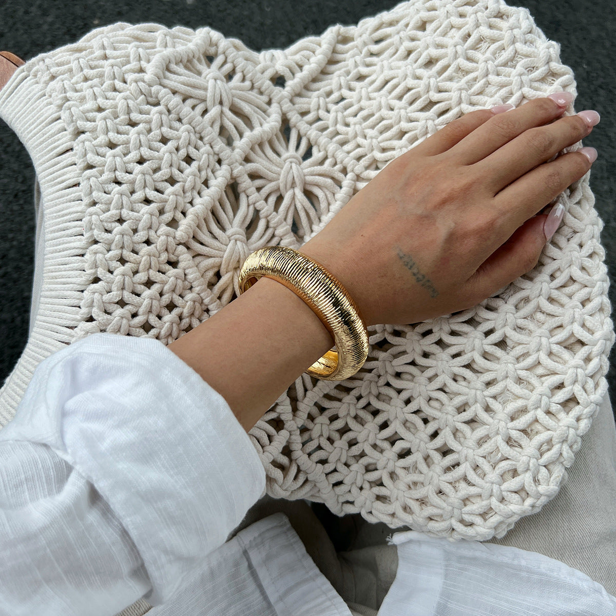 Juliette Gradient Resin Bangle - Gold [8CKH2QE0]
