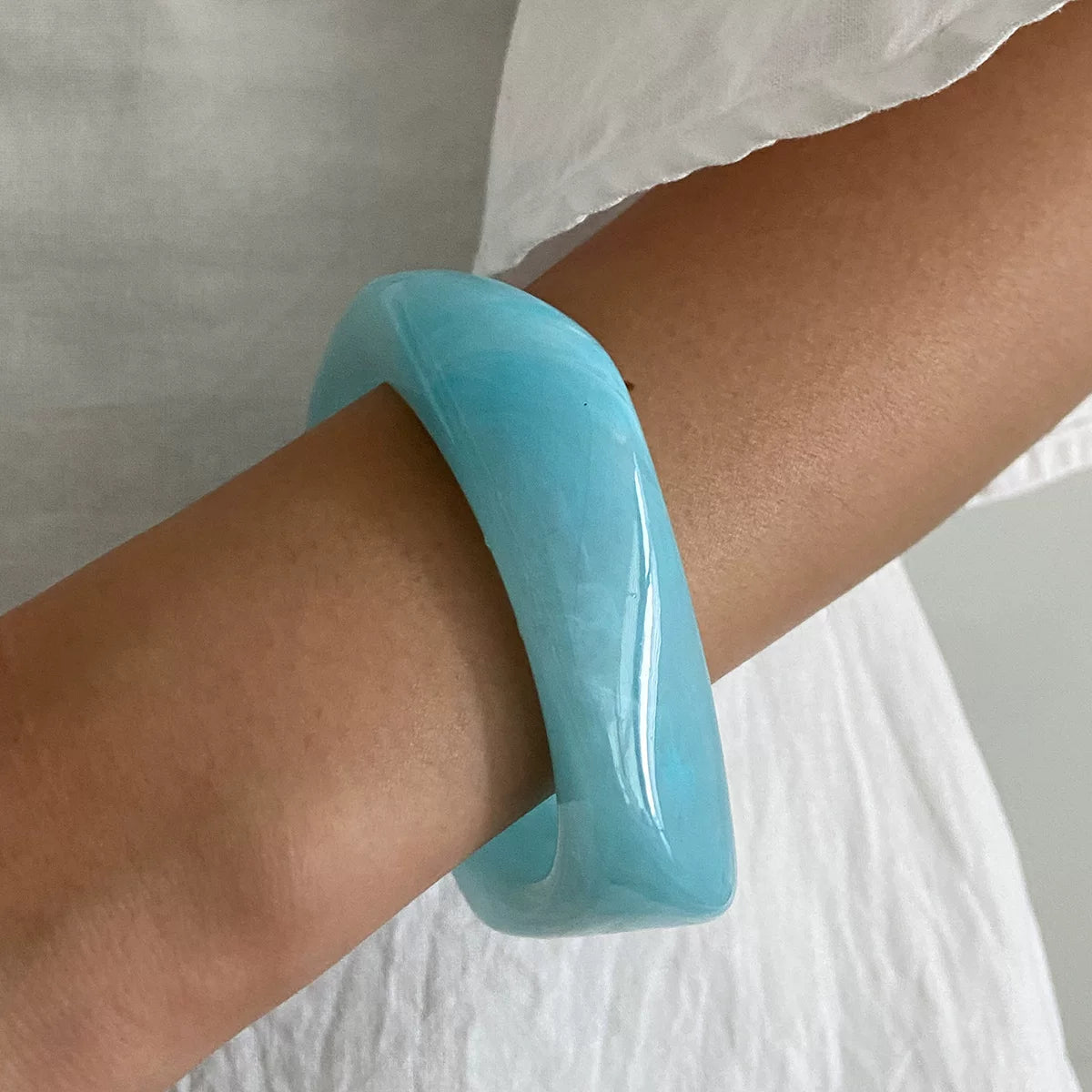 Irregular Resin Bangle Bracelet - Blue [63P83J6Y]