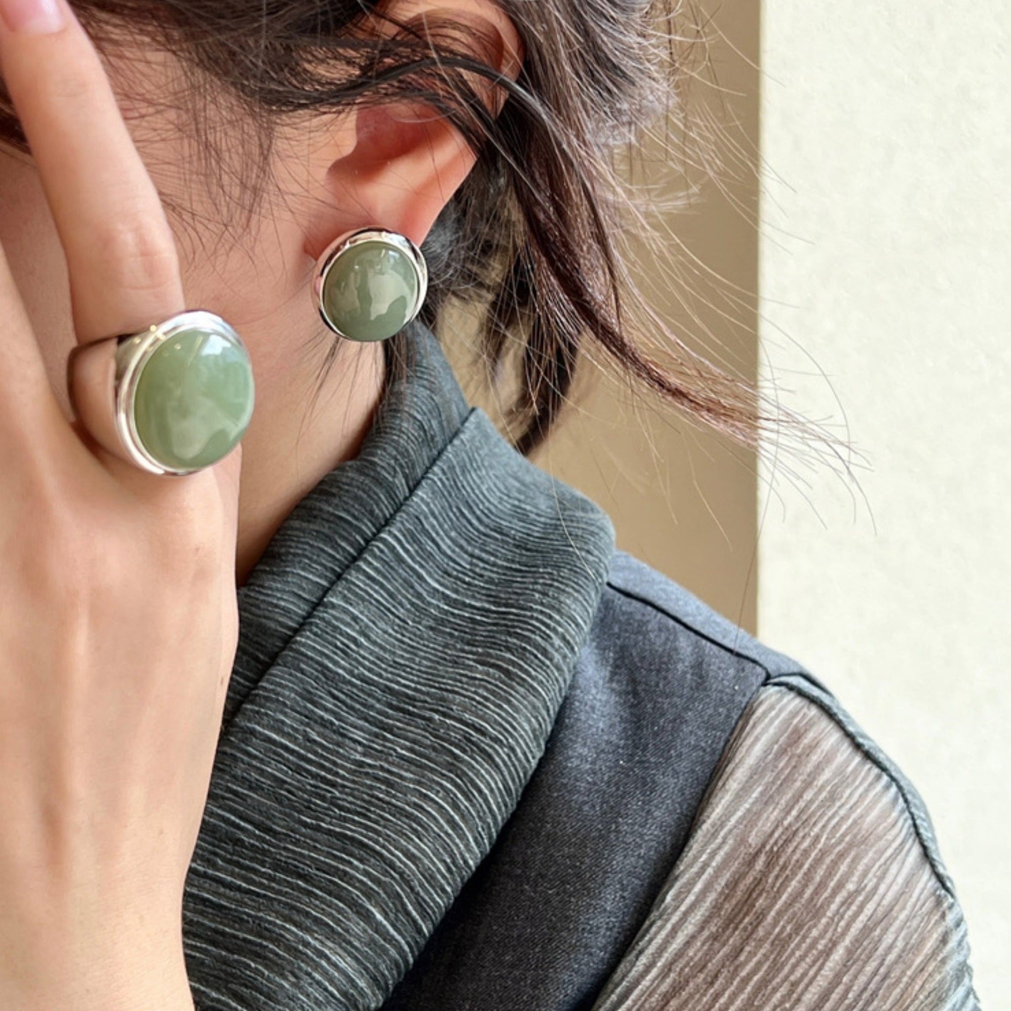 Lux Oval Aventurine Ring