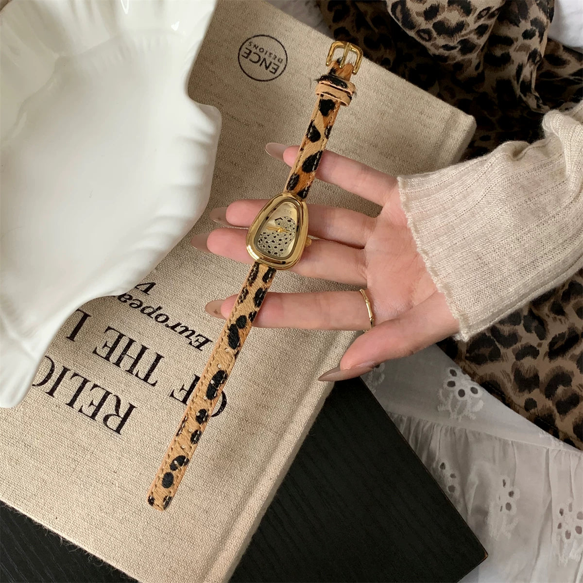 Square Leopard Print Watch - Snake Head Leopard / Leopard Strap Gold Dial [OLU37C38]