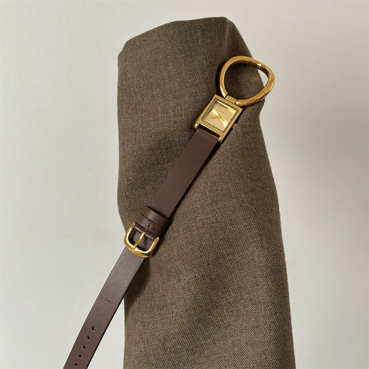 Vintage Square Dial Mesh Watch - Leather Band / Brown with Gold Case & Gold Dial [RHCIILV5]