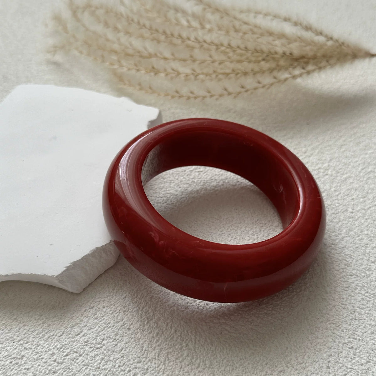 Irregular Marble Pattern Resin Bangle - Red Swirl [CTQ4Y32D]