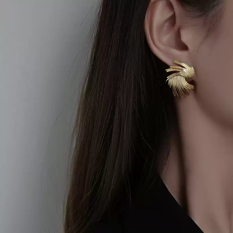 Eden Retro Gold Earrings