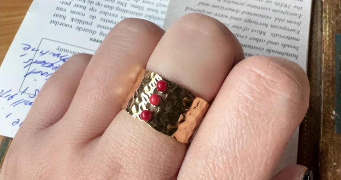 Dragon Garnet Trio Band Ring