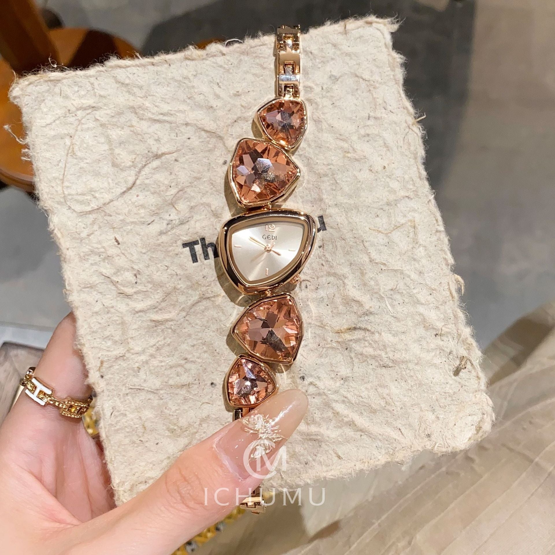 Aylee Sculpted Steel Watch - Girly Gold Pink [UVKFMOI4]