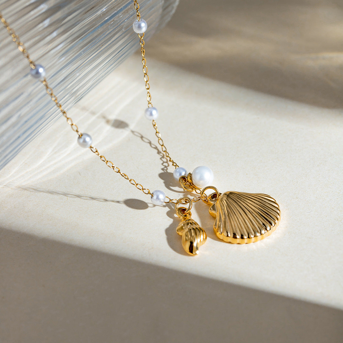 Pearl and Shell Pendant Bracelet - Conch Gold Necklace [9V9BGIZ0]