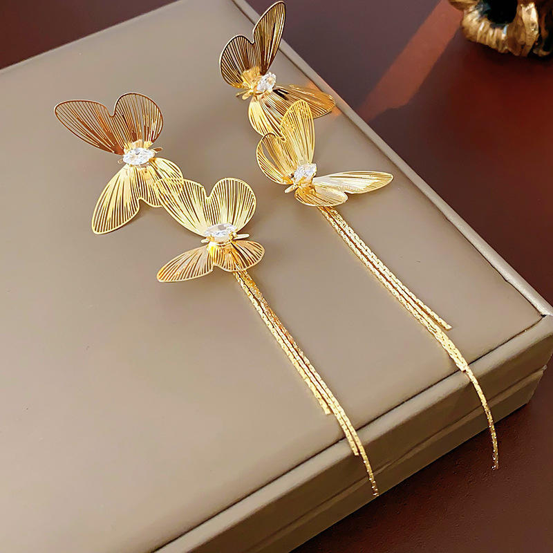 Nautica Butterfly Tassel Earrings - Gold [TXI7ISZH]