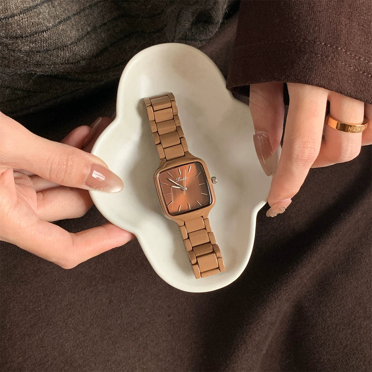 Square Dial Minimalist Watch - Coffee [YNM92F7A]