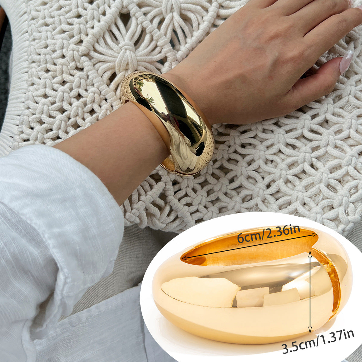 Khali Irregular Smudged Bangle - Gold [C5ESB2NA]