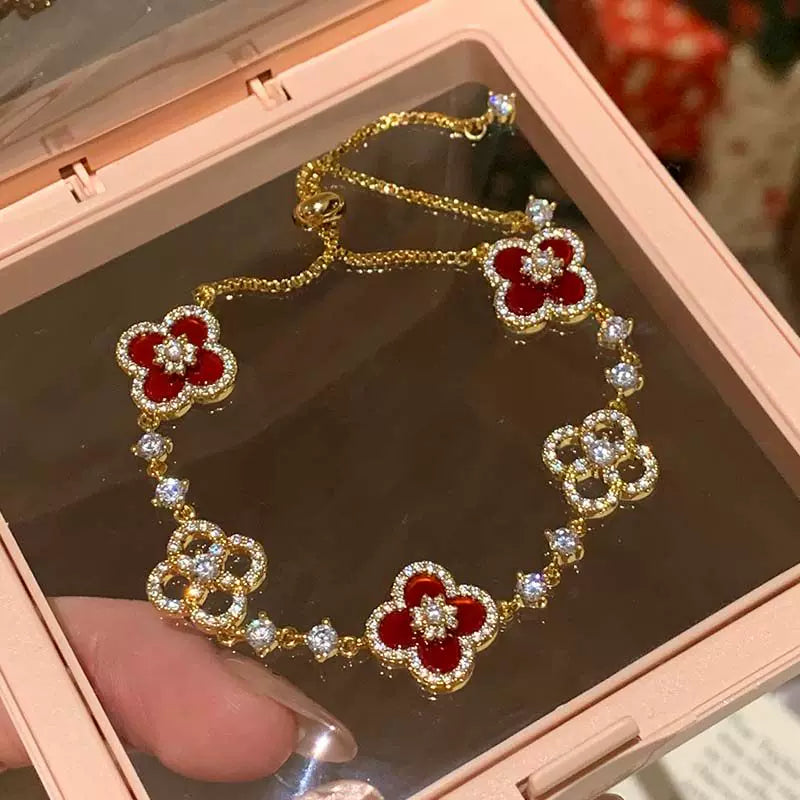 Mother-of-Pearl Petal Clover Bracelet - Red Star Petal Bracelet - Adjustable [2IBHRR0P]