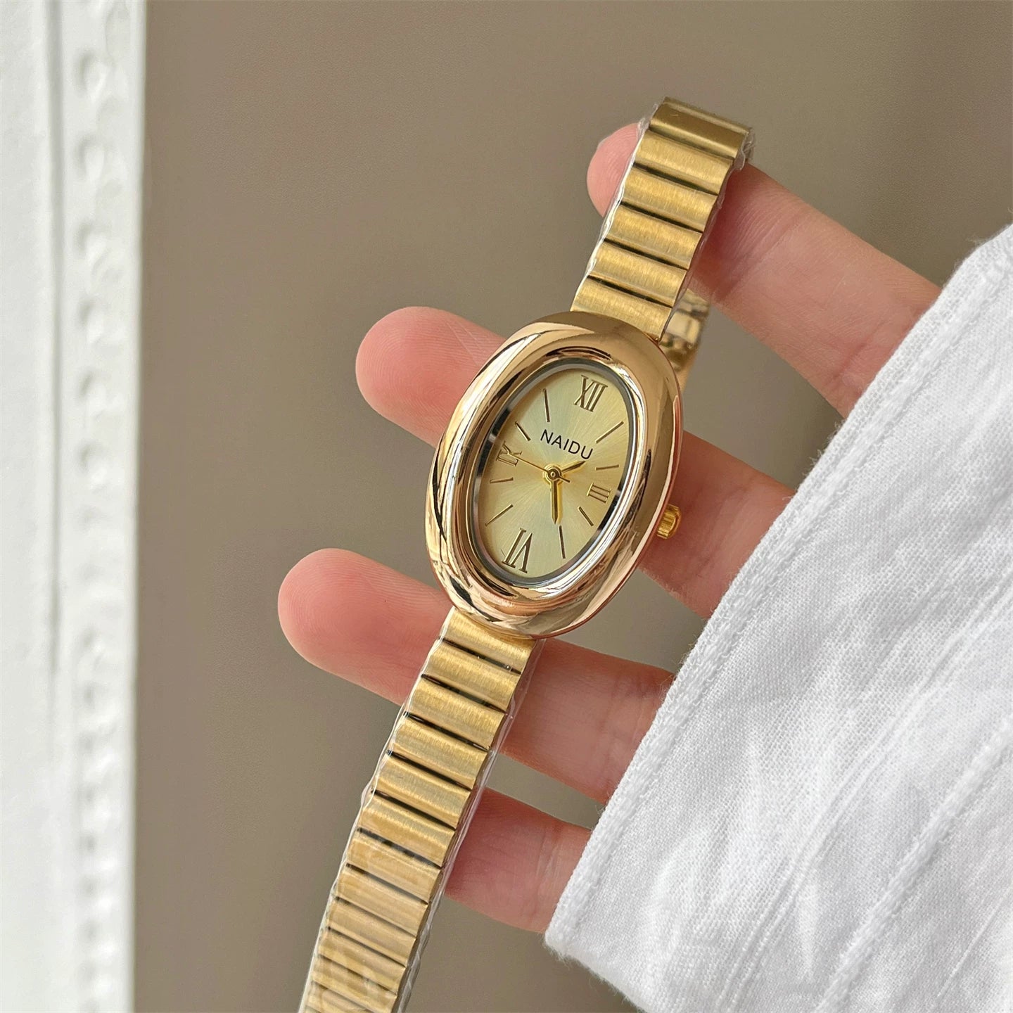 Vintage Inspired Bangle Watch - Gold Bamboo Link / Gold Dial / Roman Numerals [5967QTLG]