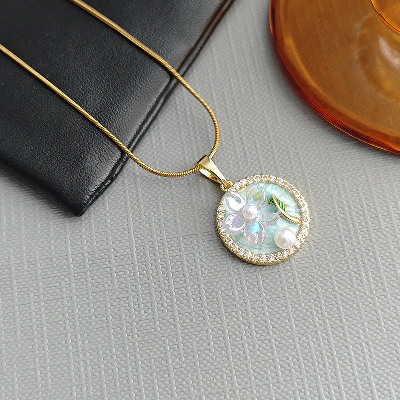 Zarah Monet Garden Necklace - Five-Petal Flower Necklace - Green [2GB41OV6]