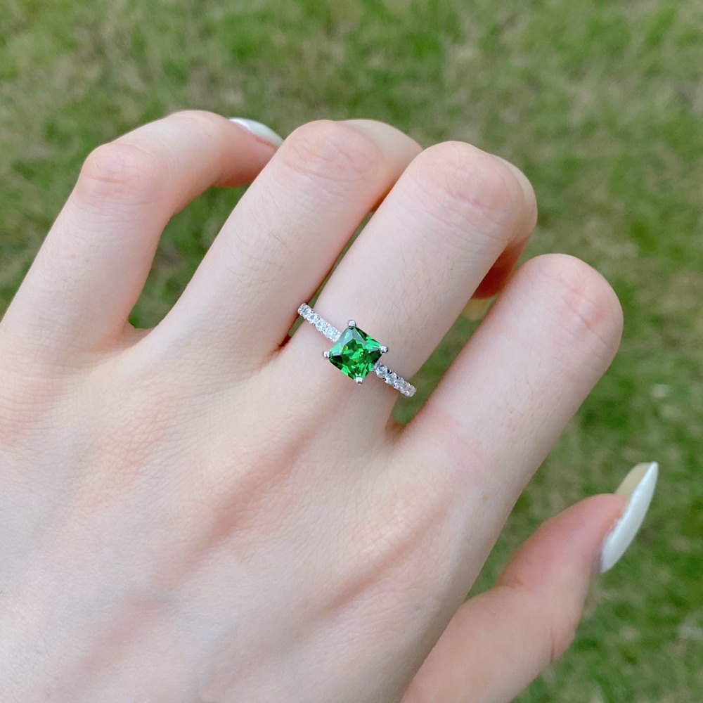 Princess Cut Green Crystal 925 Sterling Silver Ring