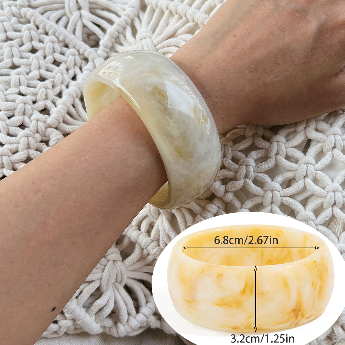 Kiersten Organic Resin Bangle - Beige [N9DQZGJA]