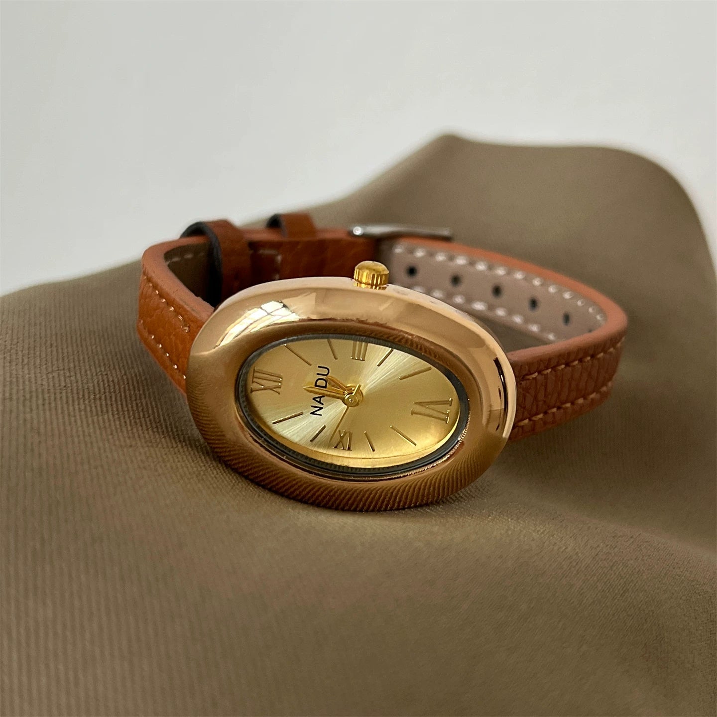 Vintage Inspired Bangle Watch - Brown Leather / Gold Case / Gold Dial / Roman Numerals [LSJFH5SP]