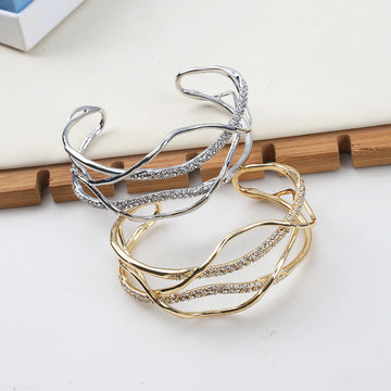 Isla Crystal Vine Bracelet