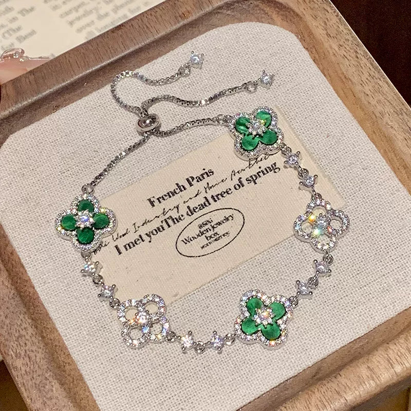 Mother-of-Pearl Petal Clover Bracelet - Green Star Petal Bracelet - Adjustable [C4DSOB64]