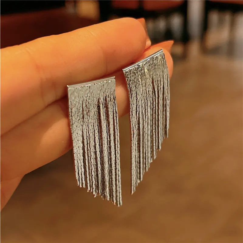 Annagrace Curved Tassel Chain Earrings - Gold 2 [9ZDVQSPR]
